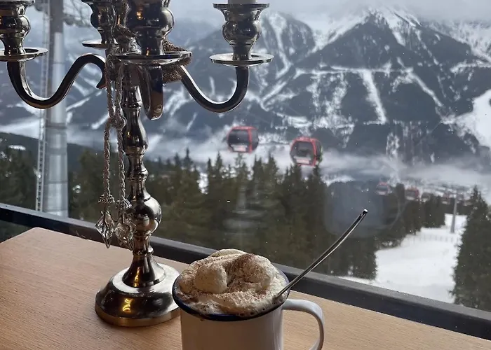 Bear Hutte Near Billa